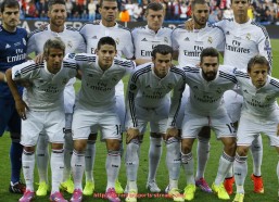 人人体育直播-健身器材龙门架：龙门架健身器材的结构特点与多功能训练